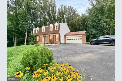 805 Balls Hill Road, McLean, VA 22101 - Photo 1