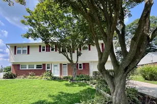 5350 Ravensworth Rd, Springfield, VA 22151 - Photo 1