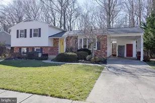 7117 Hadlow Ct, Springfield, VA 22152 - Photo 1