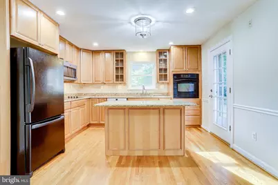 7321 Reddfield Court, Falls Church, VA 22043 - Photo 7