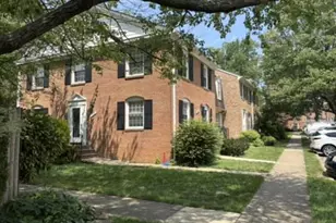 5266 Leestone Ct, Springfield, VA 22151 - Photo 1