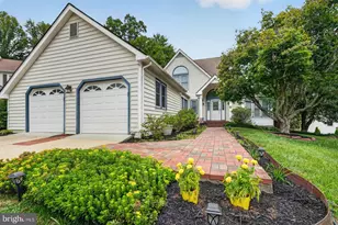 5402 Ashcomb Ct, Centreville, VA 20120 - Photo 1