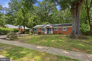 6702 Harwood Pl, Springfield, VA 22152 - Photo 1