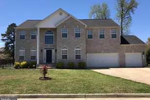 6164 Schooner Cir, King George, VA 22485 - Photo 1