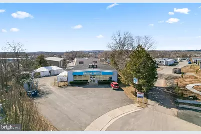 309 Parker Court SE, Leesburg, VA 20175 - Photo 1