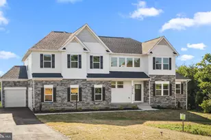 12235 Mary Ln, Lovettsville, VA 20180 - Photo 1