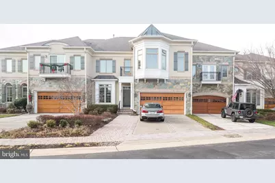 18353 Fairway Oaks Square, Leesburg, VA 20176 - Photo 1