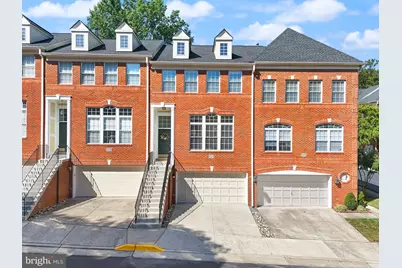 47825 Scotsborough Square #123, Sterling, VA 20165 - Photo 1