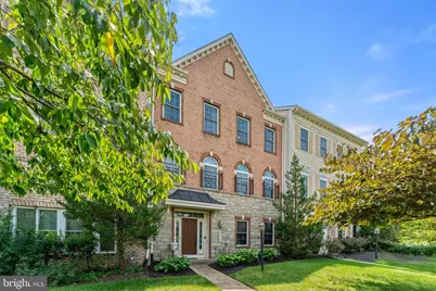 42524 Rowderbury Square, Chantilly, VA 20152 - Photo 1