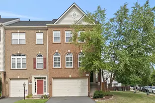 24687 Kings Canyon Square, Aldie, VA 20105 - Photo 1
