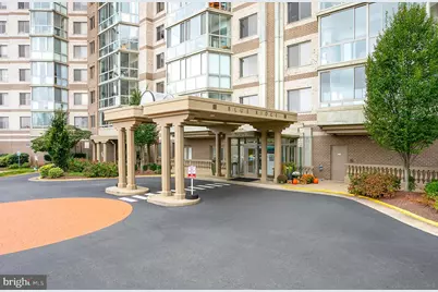 19375 Cypress Ridge Terrace #418, Leesburg, VA 20176 - Photo 1