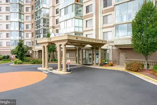 19375 Cypress Ridge Terrace, Leesburg, VA 20176 - Photo 1