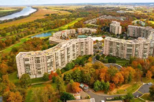 19355 Cypress Ridge Terrace, Leesburg, VA 20176 - Photo 1