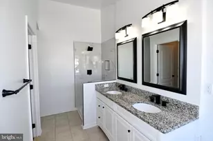 26005 Hartwood Dr, Chantilly, VA 20152 - Photo 31