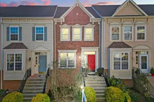 561 Edmonton Terrace NE, Leesburg, VA 20176 - Photo 1