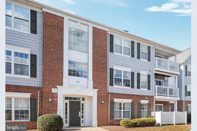 673 Constellation Square SE #B, Leesburg, VA 20175 - Photo 1
