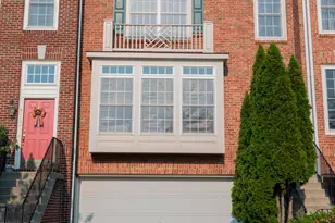 42724 Rolling Rock Square, Chantilly, VA 20152 - Photo 1