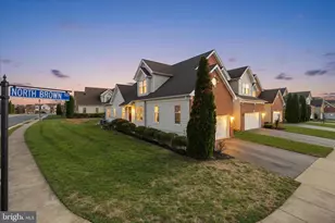 22908 N Brown Square, Ashburn, VA 20148 - Photo 1