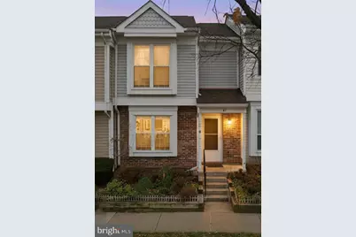 47 Essex Square, Sterling, VA 20164 - Photo 1