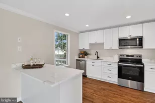 806 Cattail Ln NE, Leesburg, VA 20176 - Photo 1