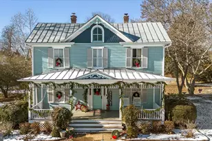 10 New Cut Rd, Round Hill, VA 20141 - Photo 1