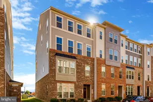 25312 Trumpet Vine Ter, Aldie, VA 20105 - Photo 1