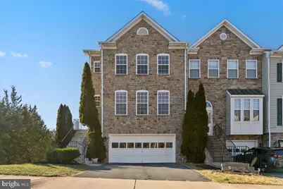 927 Buttonwood Terrace NE, Leesburg, VA 20176 - Photo 1