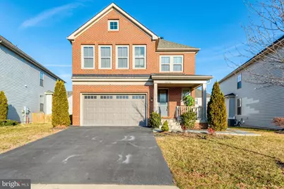 42506 Oxford Forest Circle, Chantilly, VA 20152 - Photo 1