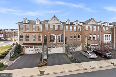 303 Dublin Square, Purcellville, VA 20132 - Photo 1