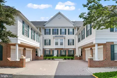 25340 Lake Mist Square #103, Chantilly, VA 20152 - Photo 1