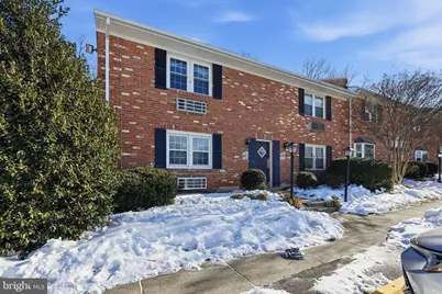 300 E Furman Drive, Sterling, VA 20164 - Photo 1