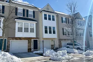 23092 Fontwell Square, Sterling, VA 20166 - Photo 1