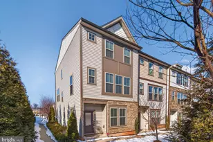 120 Tolocka Terrace NE, Leesburg, VA 20176 - Photo 1