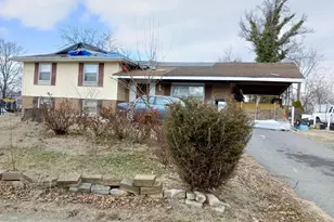 1201 E Holly Ave, Sterling, VA 20164 - Photo 1