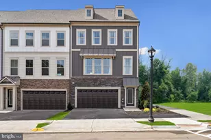 209 Chianti Ter SE, Leesburg, VA 20175 - Photo 1