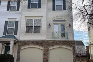 43525 Laidlow St, Chantilly, VA 20152 - Photo 1