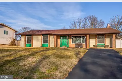 1118 S Williamsburg Court, Sterling, VA 20164 - Photo 1