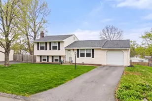 138 N Ithaca Ct N, Sterling, VA 20164 - Photo 1