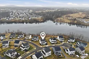 35898 Quantum Pl, Round Hill, VA 20141 - Photo 1