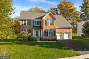 919 Rhonda Pl SE, Leesburg, VA 20175 - Photo 1