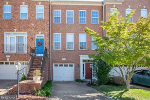 21896 Hawksbury, Broadlands, VA 20148 - Photo 1