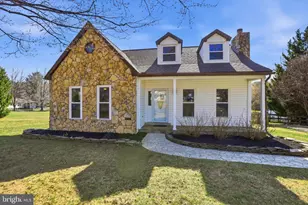 17473 Madison Ave, Hamilton, VA 20158 - Photo 1