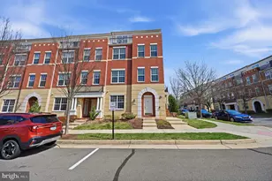 19416 Coppermine Sq, Leesburg, VA 20176 - Photo 1