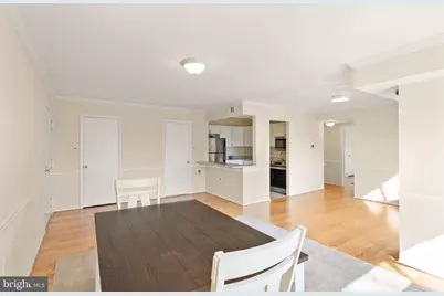 125 Clubhouse Drive SW #11, Leesburg, VA 20175 - Photo 9
