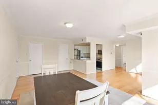 125 Clubhouse Dr SW, Leesburg, VA 20175 - Photo 9