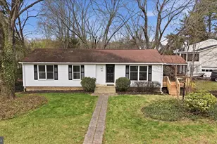 126 Applewood Ct, Hamilton, VA 20158 - Photo 1