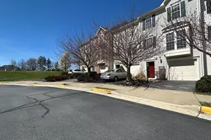 25274 Gothic Square, Chantilly, VA 20152 - Photo 1