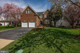 20338 Fishers Island Ct, Ashburn, VA 20147 - Photo 1