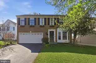 816 Bellview Ct NE, Leesburg, VA 20176 - Photo 1