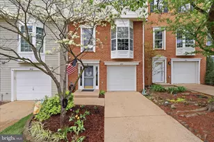 408 Breckinridge Square SE, Leesburg, VA 20175 - Photo 1